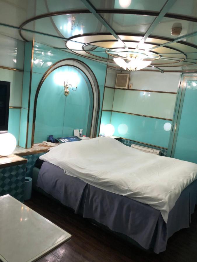 Hotel Chapel Story Sakaihigashi (Adults Only) Szakai Kültér fotó